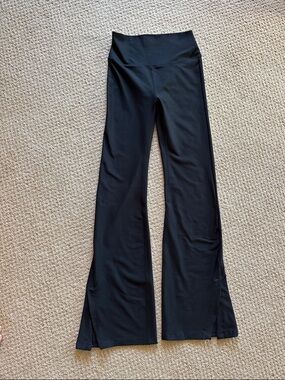 YPB Sculpt LUX Leggings by Abercrombie and Fitch